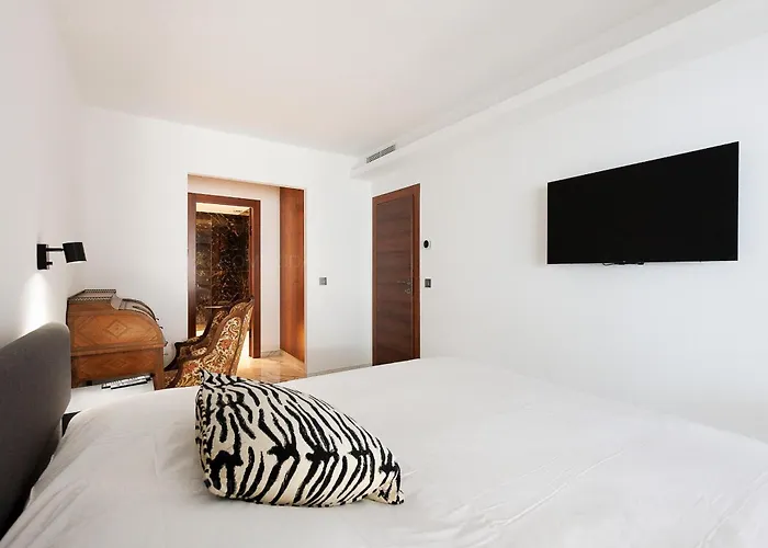 Gray 3e1 * Cannes
