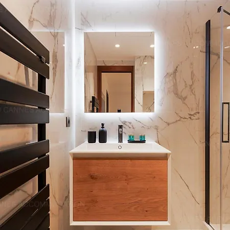 Apartament Gray 3e1 Cannes